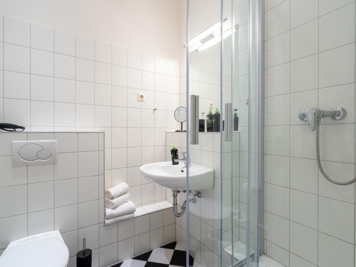 Limehome Berlin Malmoeer Strasse Exterior photo